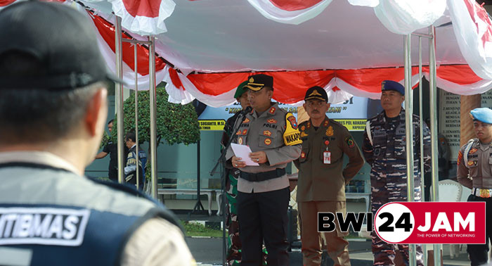 apel_gelar_pasukan_-_posko_mudik_polresta_bwii.jpg