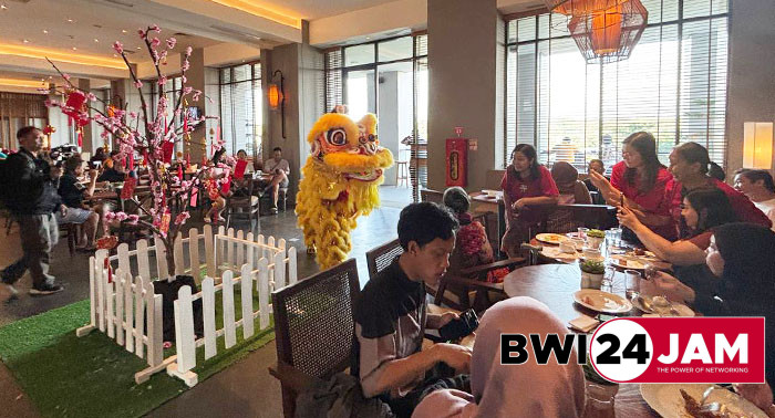 barongsai_imlek_di_kokoon_hotel_bwi2025.jpg