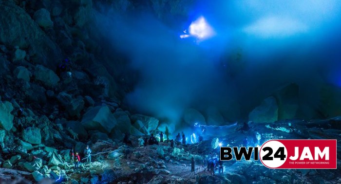 blue_fire_kawah_ijen_banyuwangi.jpg
