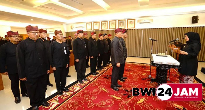bupati_banyuwangi_ipuk_lantik_pergantian_jabatan_rotasi1.jpg