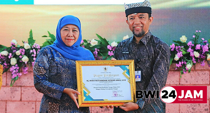 bwi_raih_award_ketahanan_pangan_dr_gub_jatim.jpg