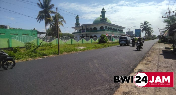jalan_lebar_dan_telah_diaspal_dpu_ckpp_banyuwangi1.jpg