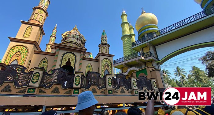 kreasi_jodang_judang_miniatur_masjid_di_banyuwangi.jpg