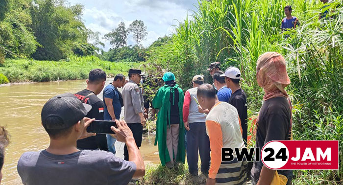 mayat_pria_ditemukan_di_sungai_ringintelu_bwi2025.jpg