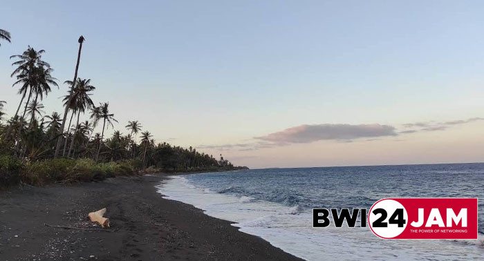 pantai_sangkong_banyuwangi.jpg