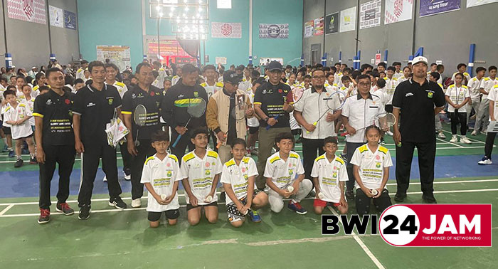 pbsi_banyuwangi_gelar_bulu_tangkis_sirkab2025.jpg