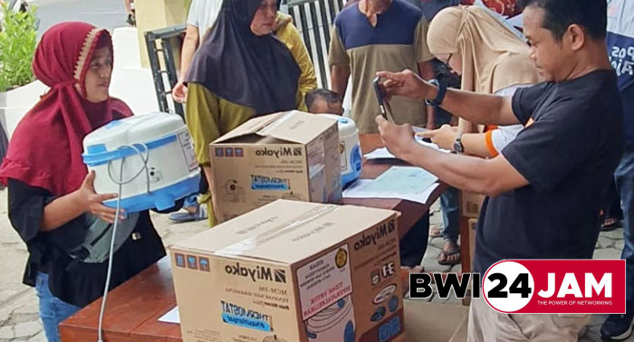 pemerintah_pusat_beri_alat_masak_listrik_rice_cooker_di_bwi.jpg