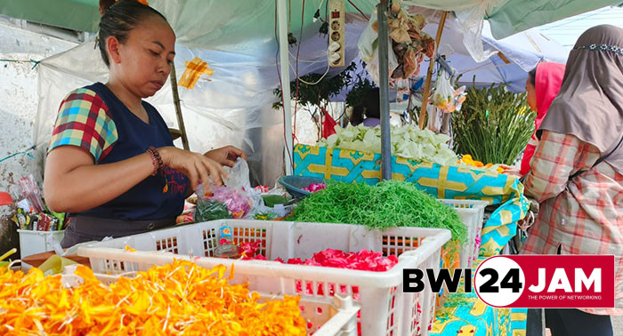 penjual_bunga_nyekar_ziarah_kubur_2025.jpg