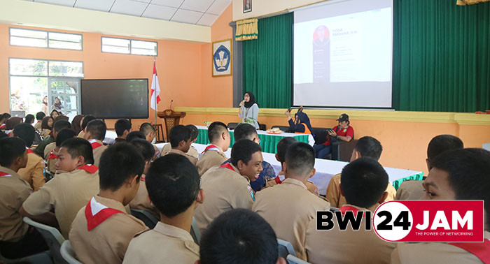 program_orang_tua_mengajar_sman_1_giri_bwi2024.jpg