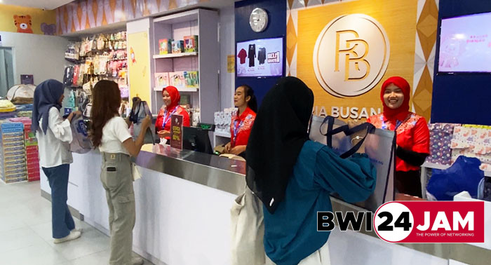 ria_busana_banyuwangi.jpg
