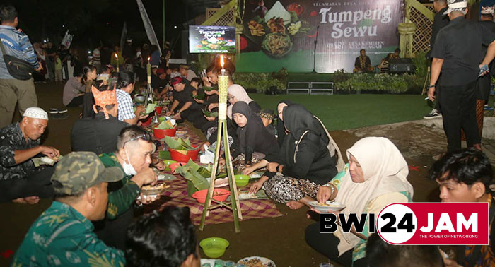 tradisi_ritual_adat_tumpeng_sewu_di_banyuwangi.jpg