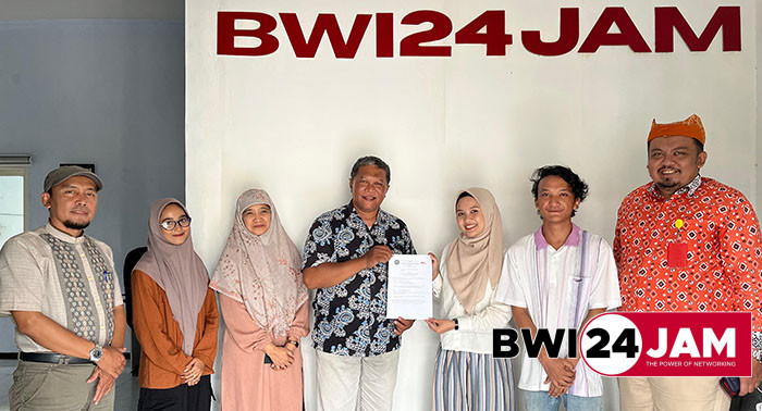 unmuh_jember_saat_ke_kantor_bwi24jam.jpg
