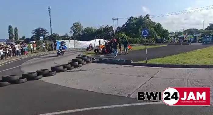 usai_pembalap_terjatuh_di_road_race_bwi2024.jpg