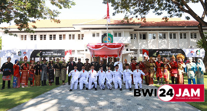 usai_upacara_hari_sumpah_pemuda_di_banyuwangi2024.jpg